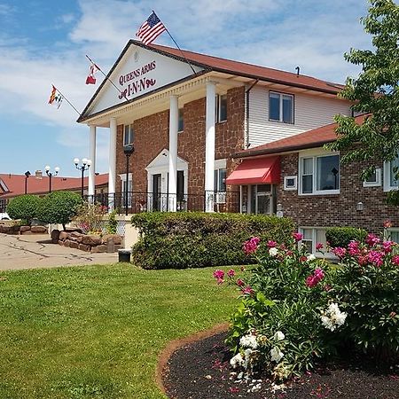 Queens Arms Inn ชาร์ลอตต์ทาวน์ ภายนอก รูปภาพ